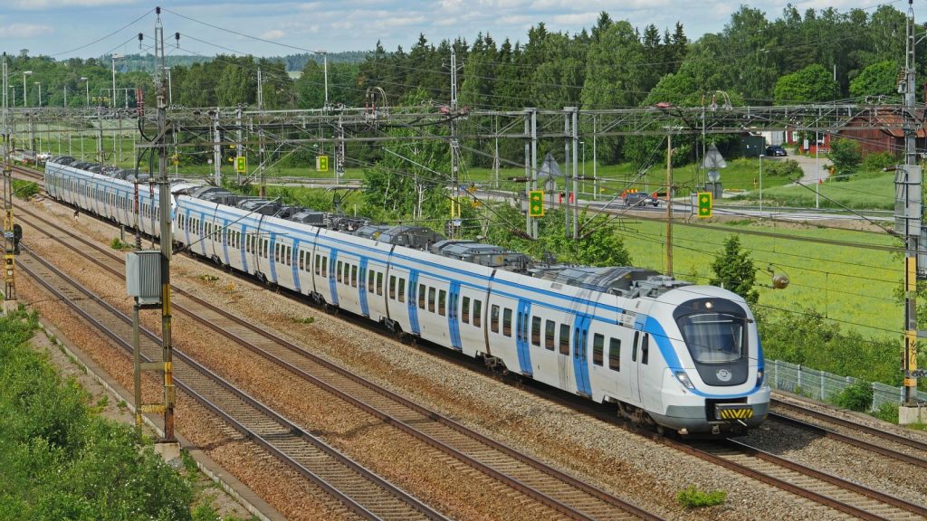 stockholm train google maps pixabay