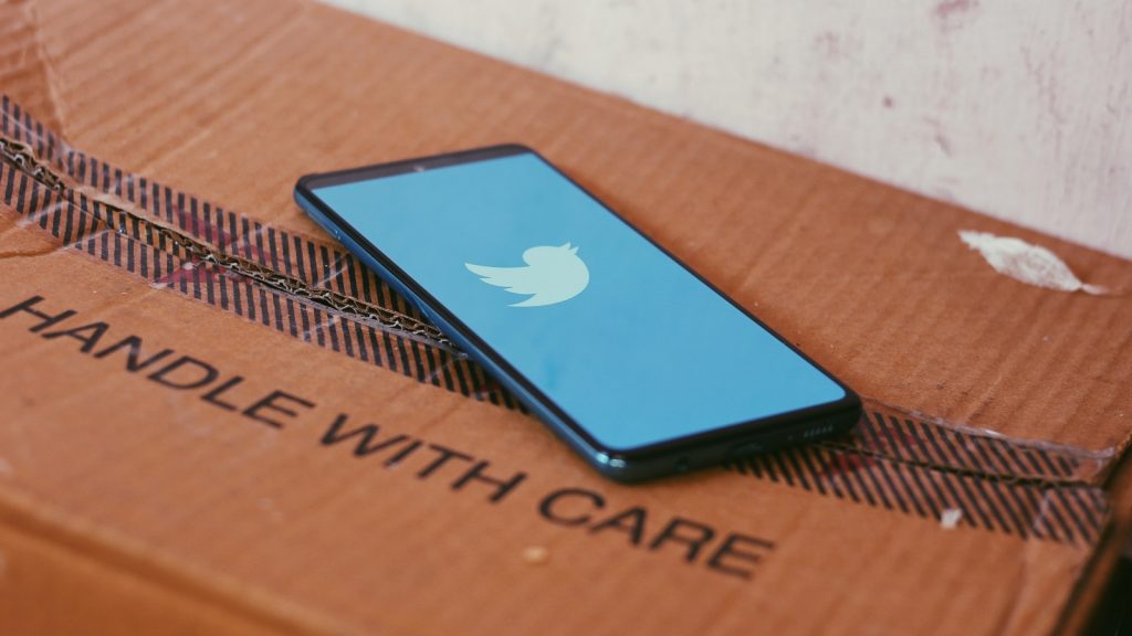 Twitter social media Nigeria ban suspension tweets
